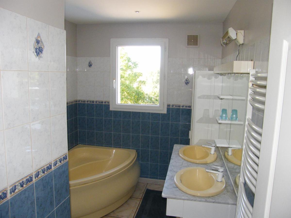 Lou Malinbouzat Villa Brignac-la-Plaine Exteriör bild