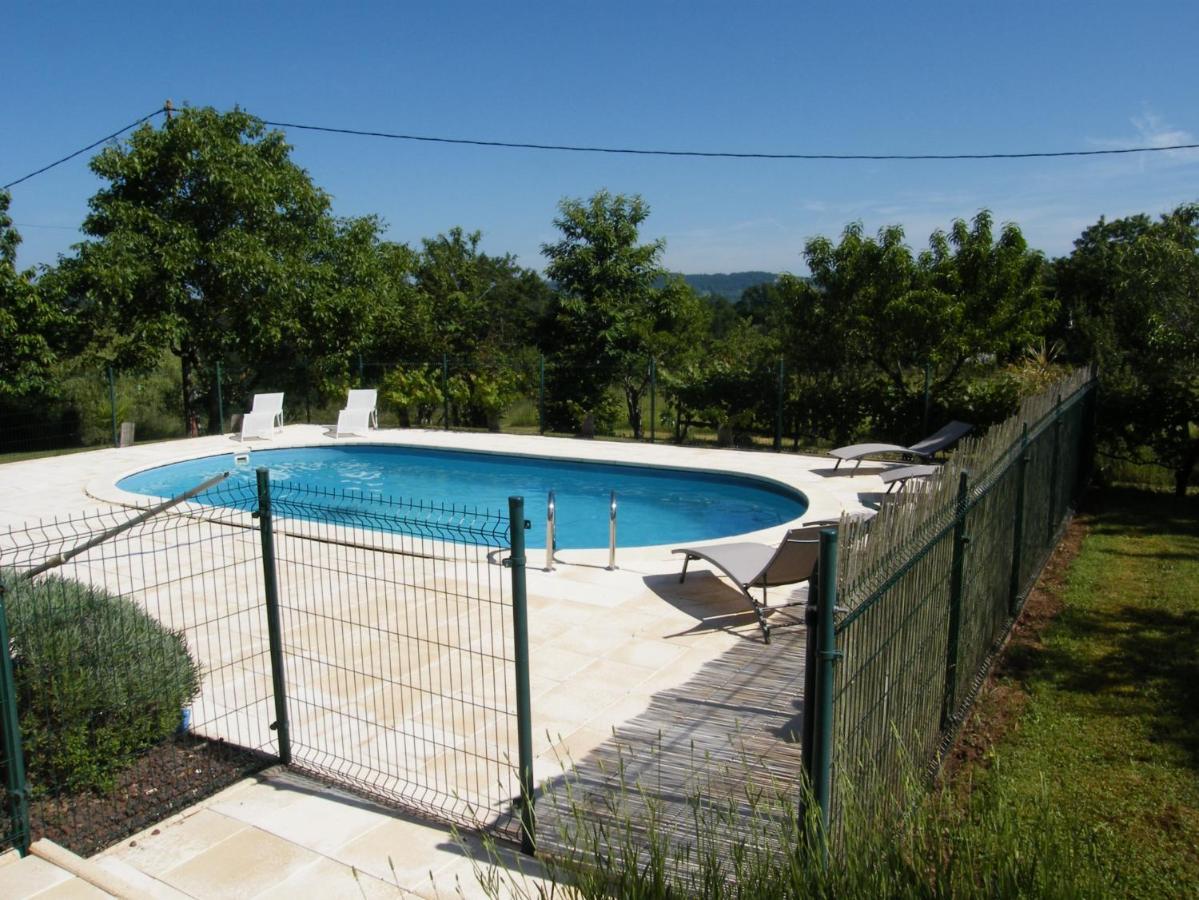 Lou Malinbouzat Villa Brignac-la-Plaine Exteriör bild